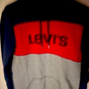 Levi’s sweatshirt